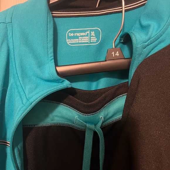 Women's Track Suits set of 3 - Picture 2 of 7